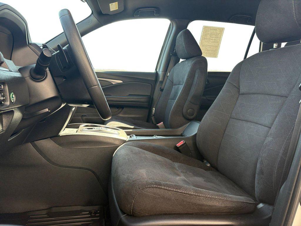 used 2022 Honda Pilot car, priced at $30,274