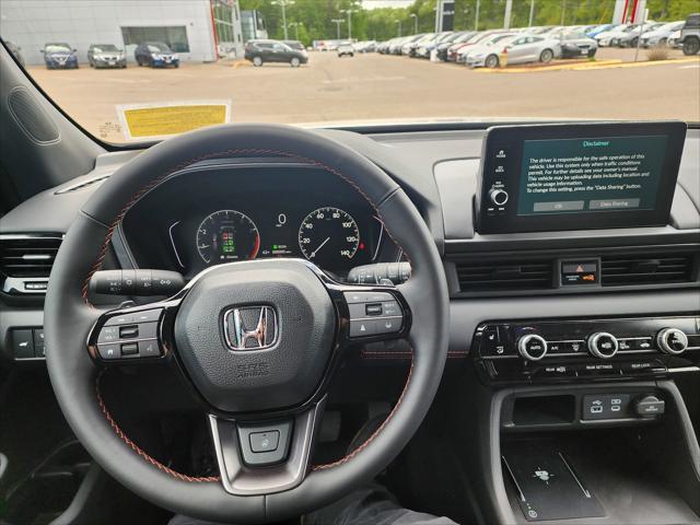 new 2025 Honda Pilot car, priced at $51,305