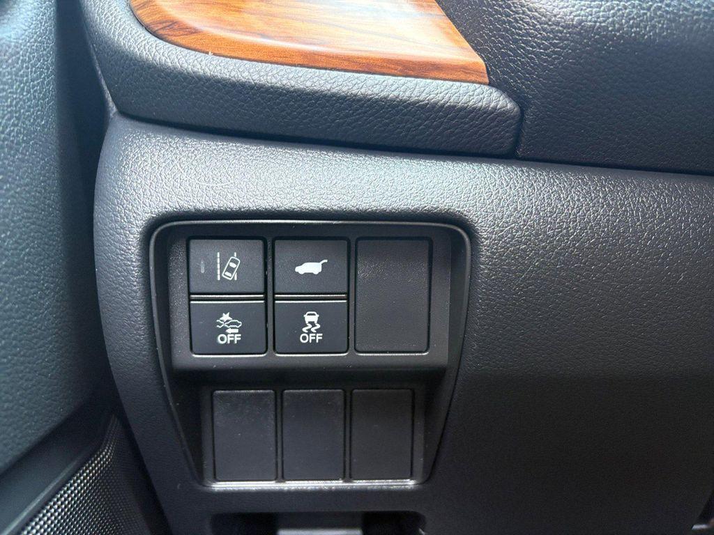 used 2022 Honda CR-V Hybrid car, priced at $29,892