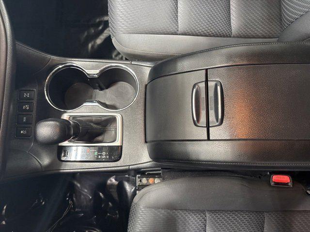 used 2016 Toyota Highlander car, priced at $19,592