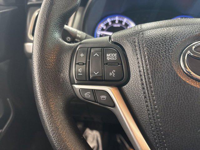 used 2016 Toyota Highlander car, priced at $19,592