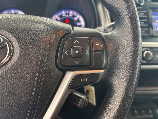 used 2016 Toyota Highlander car, priced at $19,592
