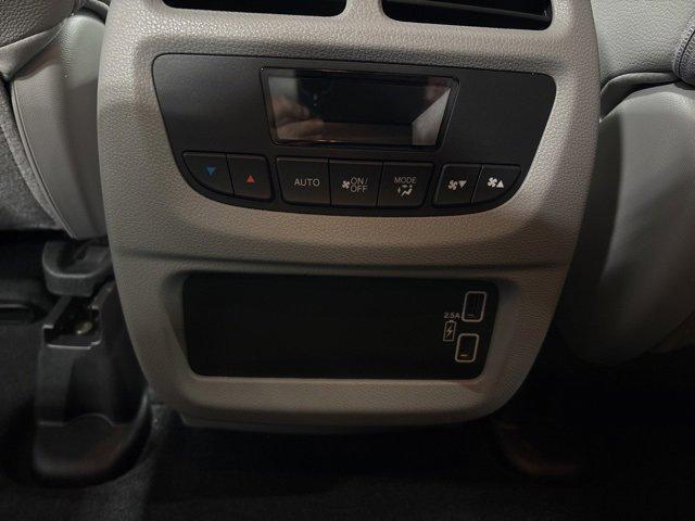 used 2022 Honda Pilot car, priced at $34,992