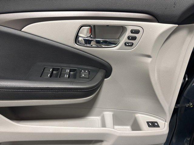 used 2022 Honda Pilot car, priced at $34,992