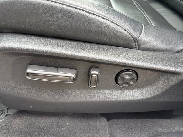 used 2022 Honda CR-V car, priced at $27,492