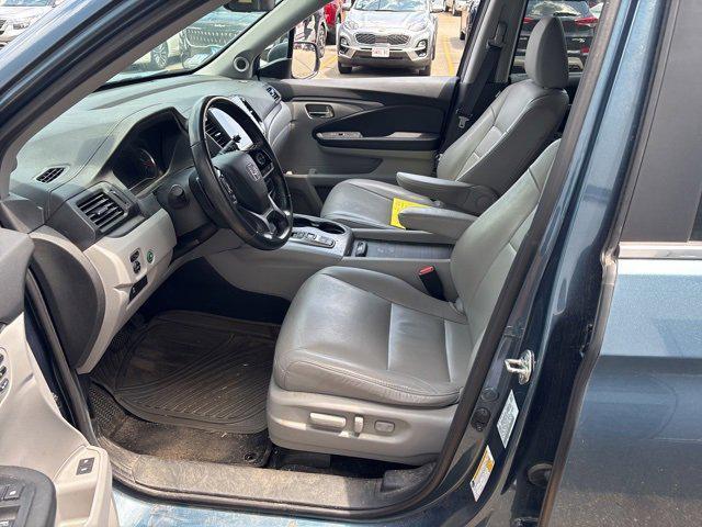 used 2021 Honda Pilot car, priced at $25,492