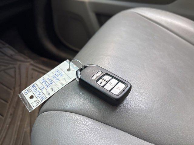 used 2021 Honda Pilot car, priced at $25,492