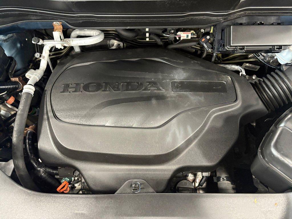 used 2021 Honda Pilot car, priced at $25,492