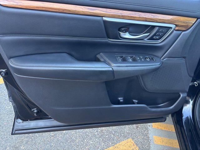 used 2017 Honda CR-V car, priced at $21,291