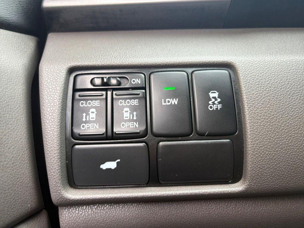 used 2014 Honda Odyssey car, priced at $10,793