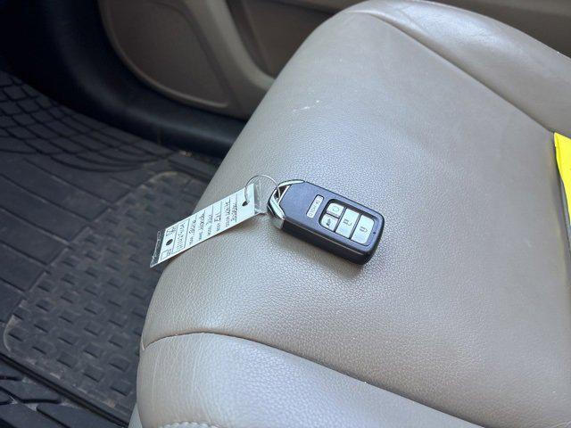 used 2016 Honda Pilot car, priced at $16,990