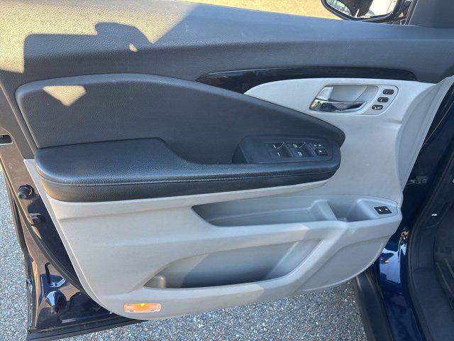 used 2016 Honda Pilot car, priced at $14,890