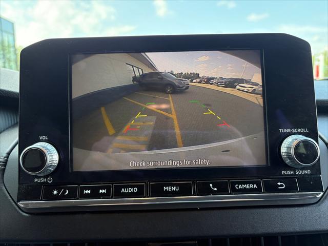 used 2022 Mitsubishi Outlander car, priced at $22,991