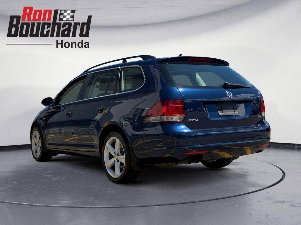 used 2013 Volkswagen Jetta SportWagen car, priced at $9,747