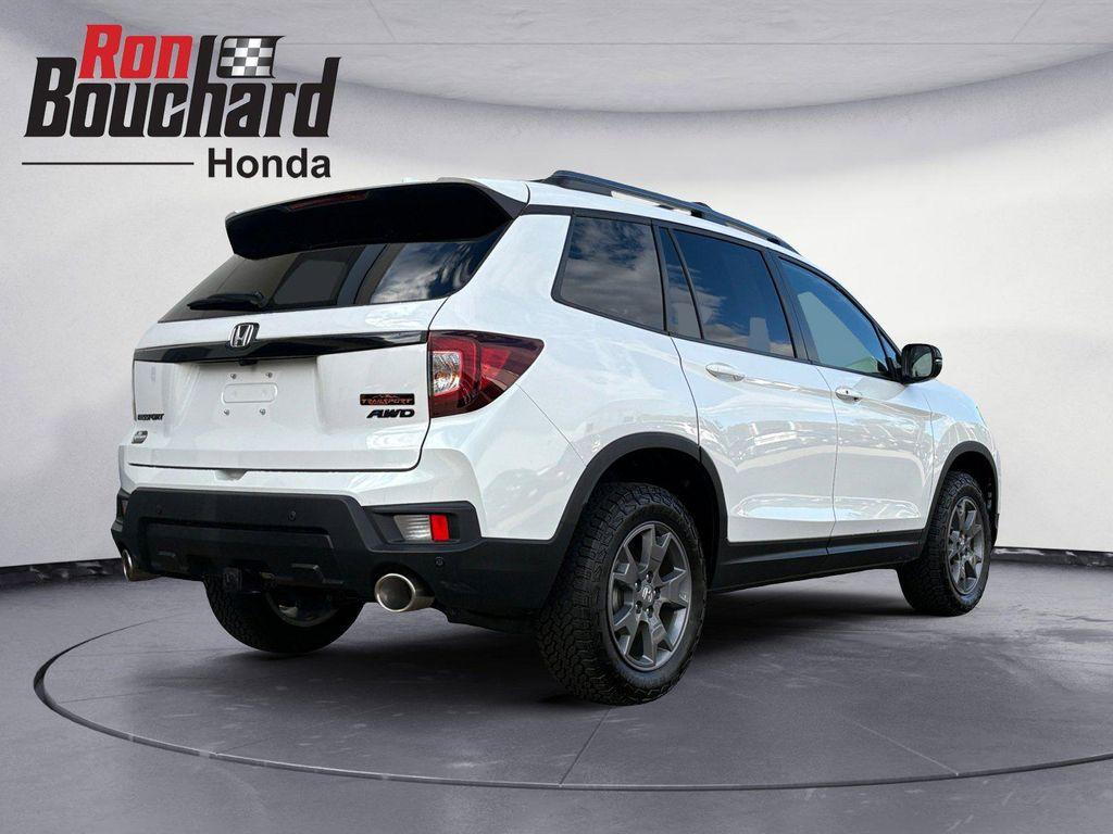 used 2025 Honda Passport car, priced at $42,492