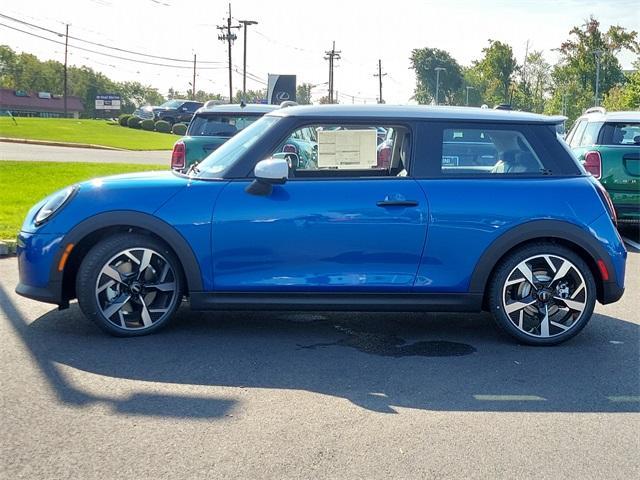 new 2025 MINI Hardtop car, priced at $35,980