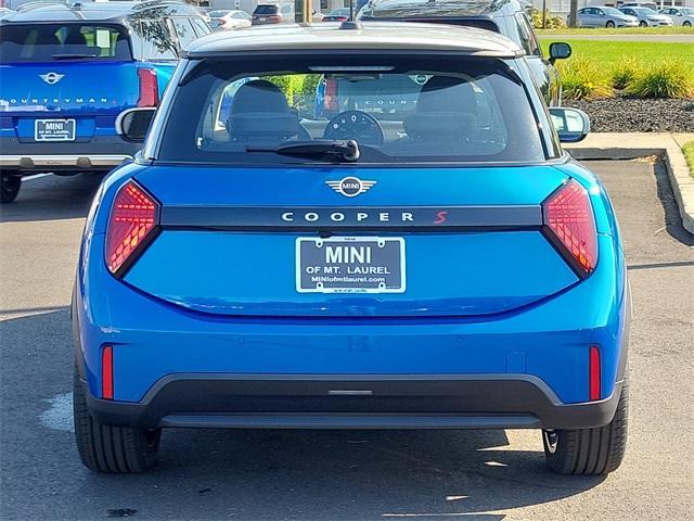 new 2025 MINI Hardtop car, priced at $35,980