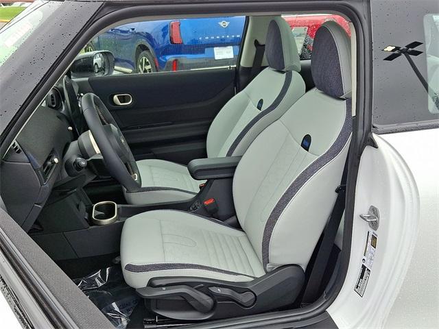 used 2025 MINI Hardtop car, priced at $29,870