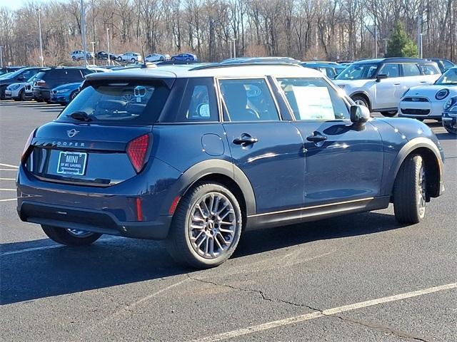 new 2025 MINI Hardtop car, priced at $37,995