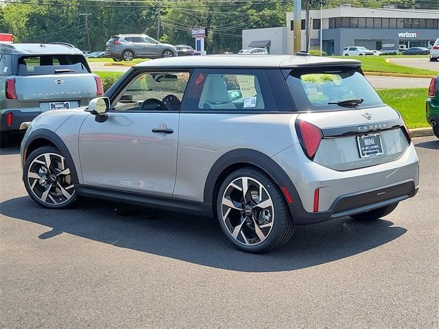 new 2025 MINI Hardtop car, priced at $35,905