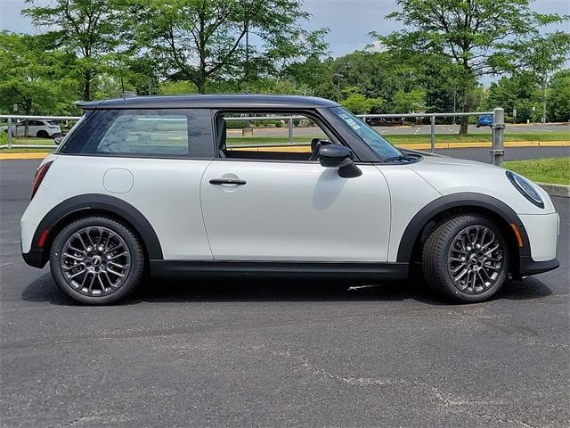 new 2025 MINI Hardtop car, priced at $37,295