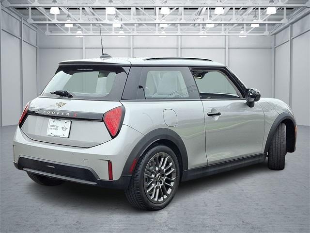 used 2025 MINI Hardtop car, priced at $28,720