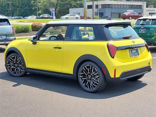 new 2025 MINI Hardtop car, priced at $37,730