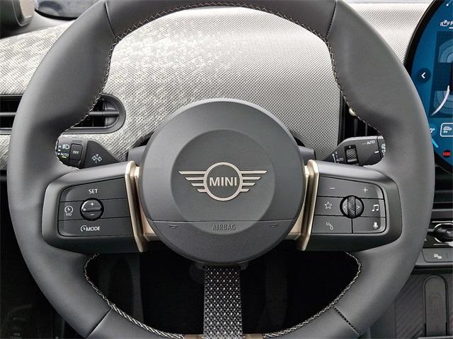 new 2025 MINI Hardtop car, priced at $39,510