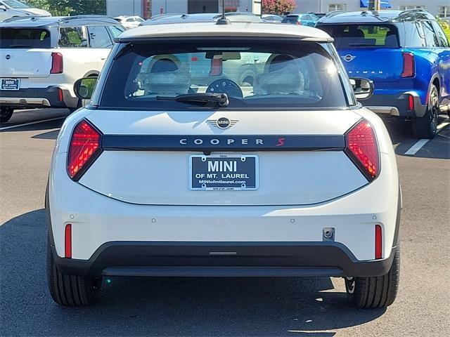 new 2025 MINI Hardtop car, priced at $37,195