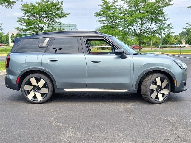 new 2025 MINI Countryman car, priced at $44,885