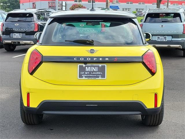 new 2025 MINI Hardtop car, priced at $36,145