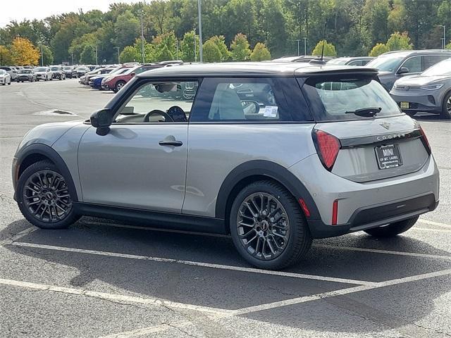 new 2025 MINI Hardtop car, priced at $35,765