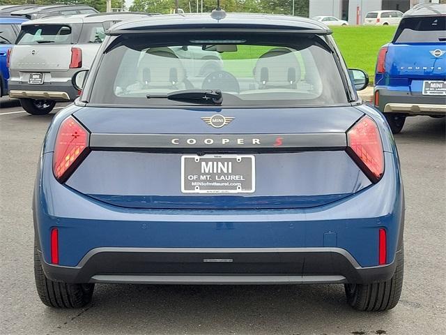 new 2025 MINI Hardtop car, priced at $38,380