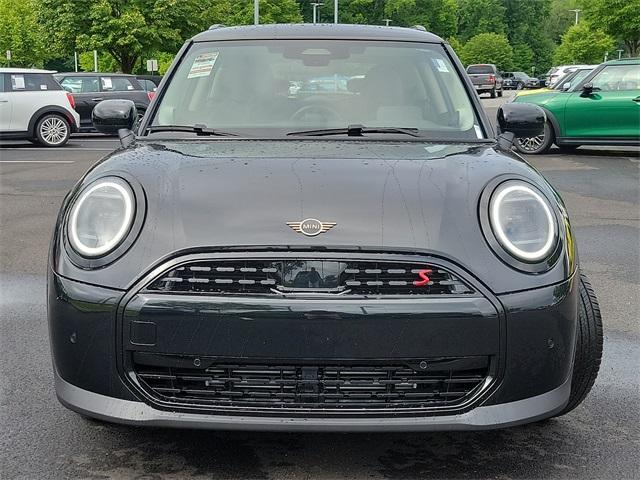 new 2025 MINI Hardtop car, priced at $36,445