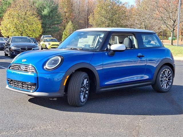 new 2025 MINI Hardtop car, priced at $32,645