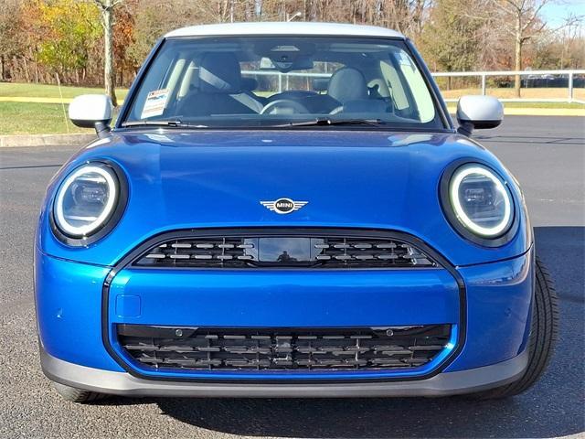 new 2025 MINI Hardtop car, priced at $32,645