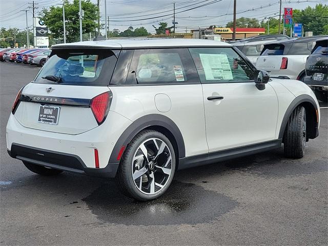 new 2025 MINI Hardtop car, priced at $38,295