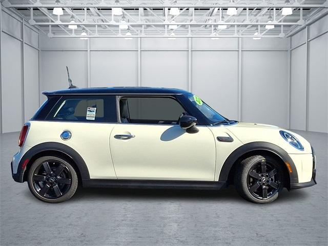 used 2022 MINI Hardtop car, priced at $24,370