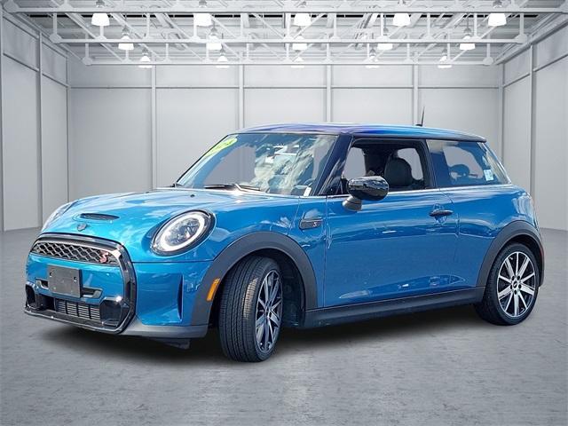 used 2024 MINI Hardtop car, priced at $33,770