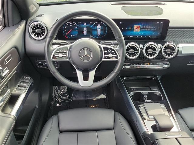 used 2022 Mercedes-Benz GLB 250 car, priced at $30,899