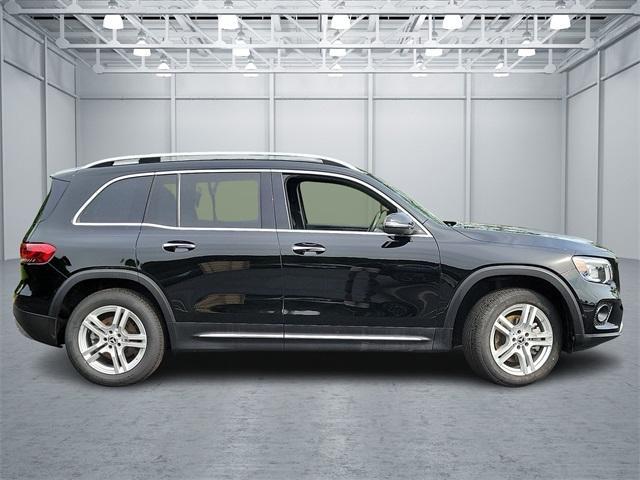 used 2022 Mercedes-Benz GLB 250 car, priced at $30,899