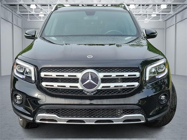 used 2022 Mercedes-Benz GLB 250 car, priced at $30,899