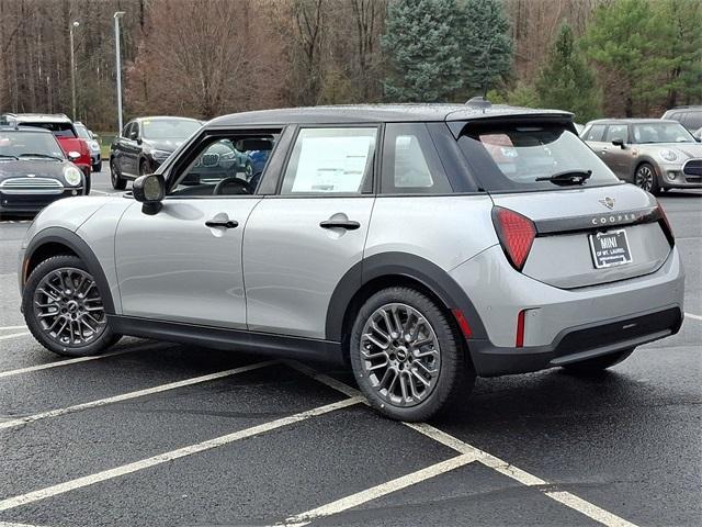 new 2025 MINI Hardtop car, priced at $37,530