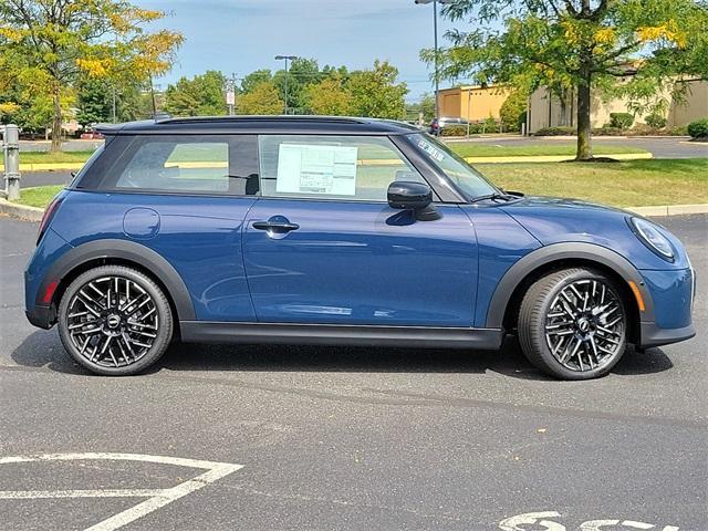 new 2025 MINI Hardtop car, priced at $39,130