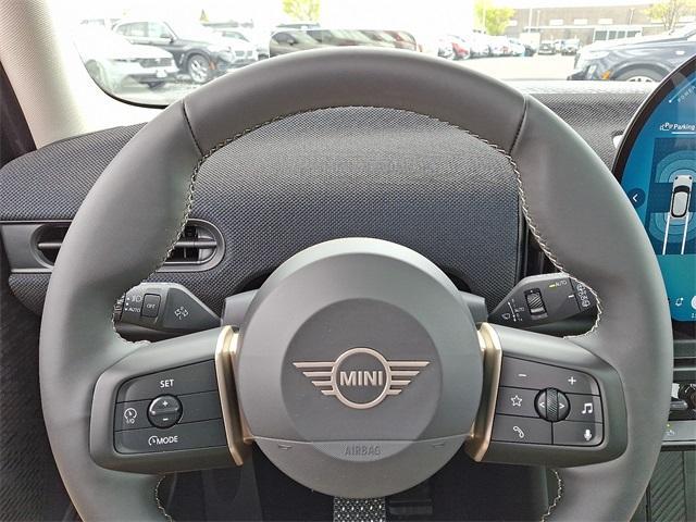 new 2025 MINI Hardtop car, priced at $37,110