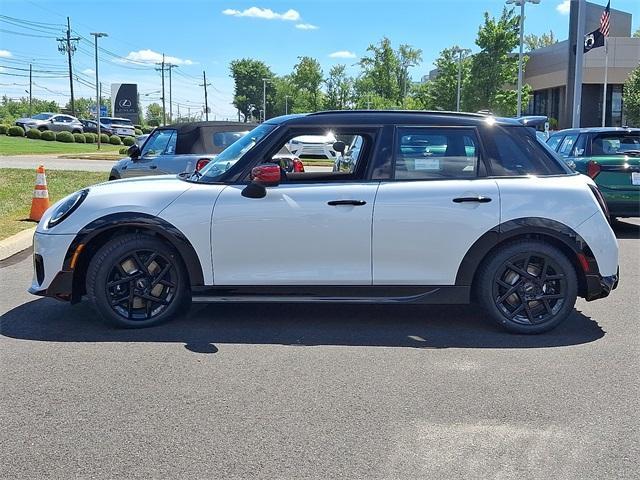 new 2025 MINI Hardtop car, priced at $42,915