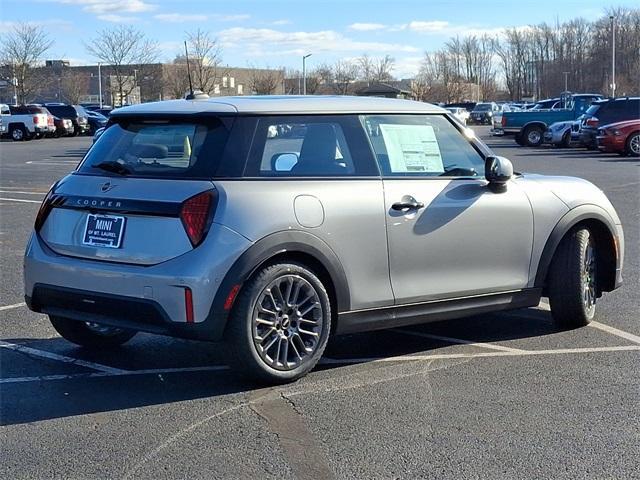 new 2025 MINI Hardtop car, priced at $32,345