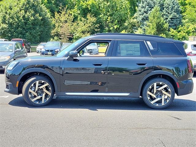 new 2025 MINI Countryman car, priced at $43,370