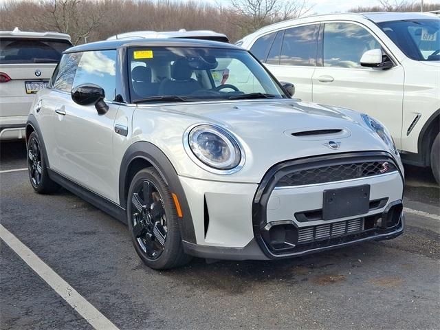 used 2023 MINI Hardtop car, priced at $24,425