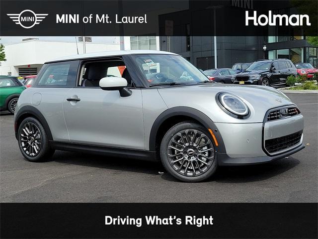 new 2025 MINI Hardtop car, priced at $35,680